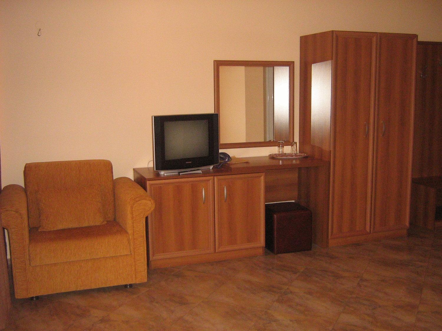 Family Hotel Yola 체페레리 외부 사진