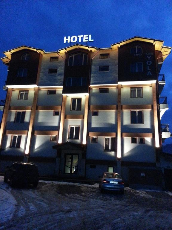 Family Hotel Yola 체페레리 외부 사진