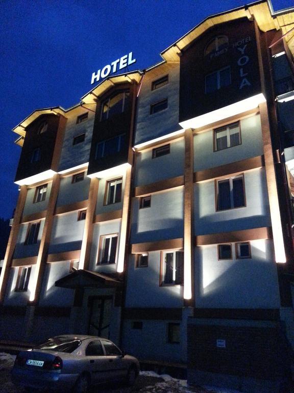 Family Hotel Yola 체페레리 외부 사진