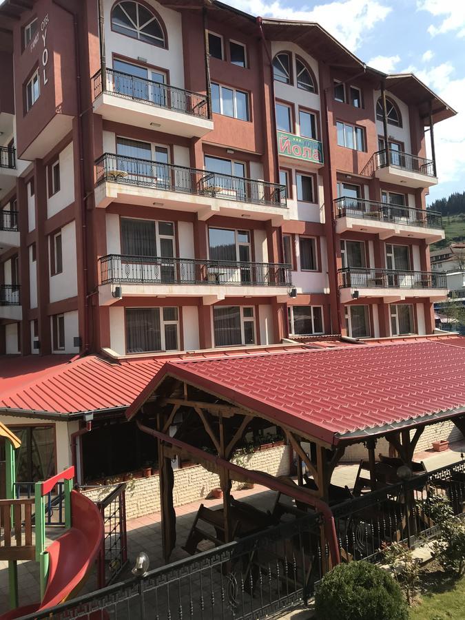 Family Hotel Yola 체페레리 외부 사진